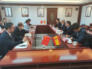  2020年11月27日，，，，，，，乐家集团高层领导莅临SG亚洲胜游建材集团总部交流工作